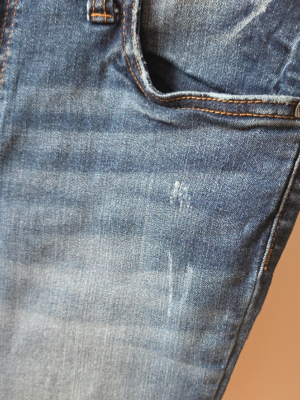 Classic Blue Denim Women’s Jeans - Picture 5 of 7